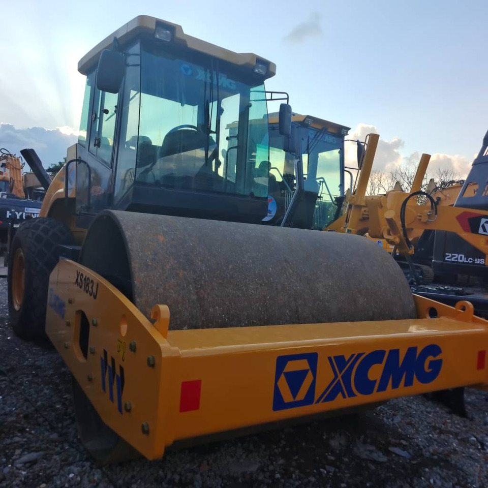 XCMG XS 183 J - Tihendaja: pilt 3 XCMG XS 183 J - Tihendaja: pilt 3