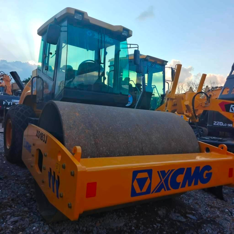 XCMG XS 183 J - Tihendaja: pilt 5 XCMG XS 183 J - Tihendaja: pilt 5