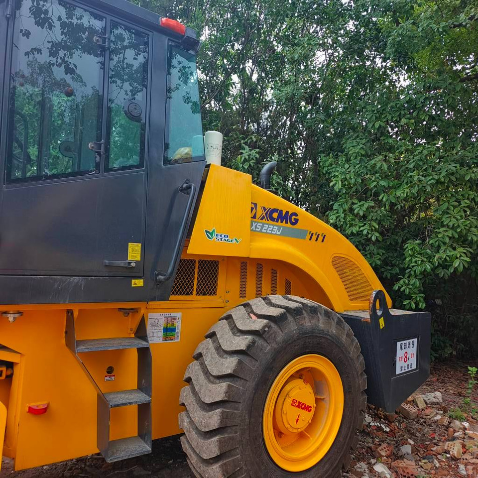 XCMG XS 223 J - Tihendaja: pilt 2 XCMG XS 223 J - Tihendaja: pilt 2