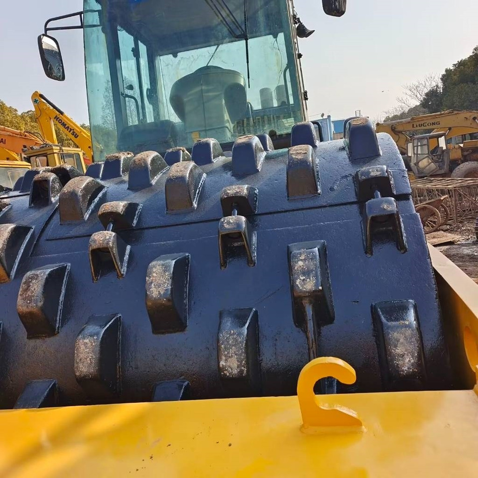 XCMG XS 223 J - Tihendaja: pilt 4 XCMG XS 223 J - Tihendaja: pilt 4