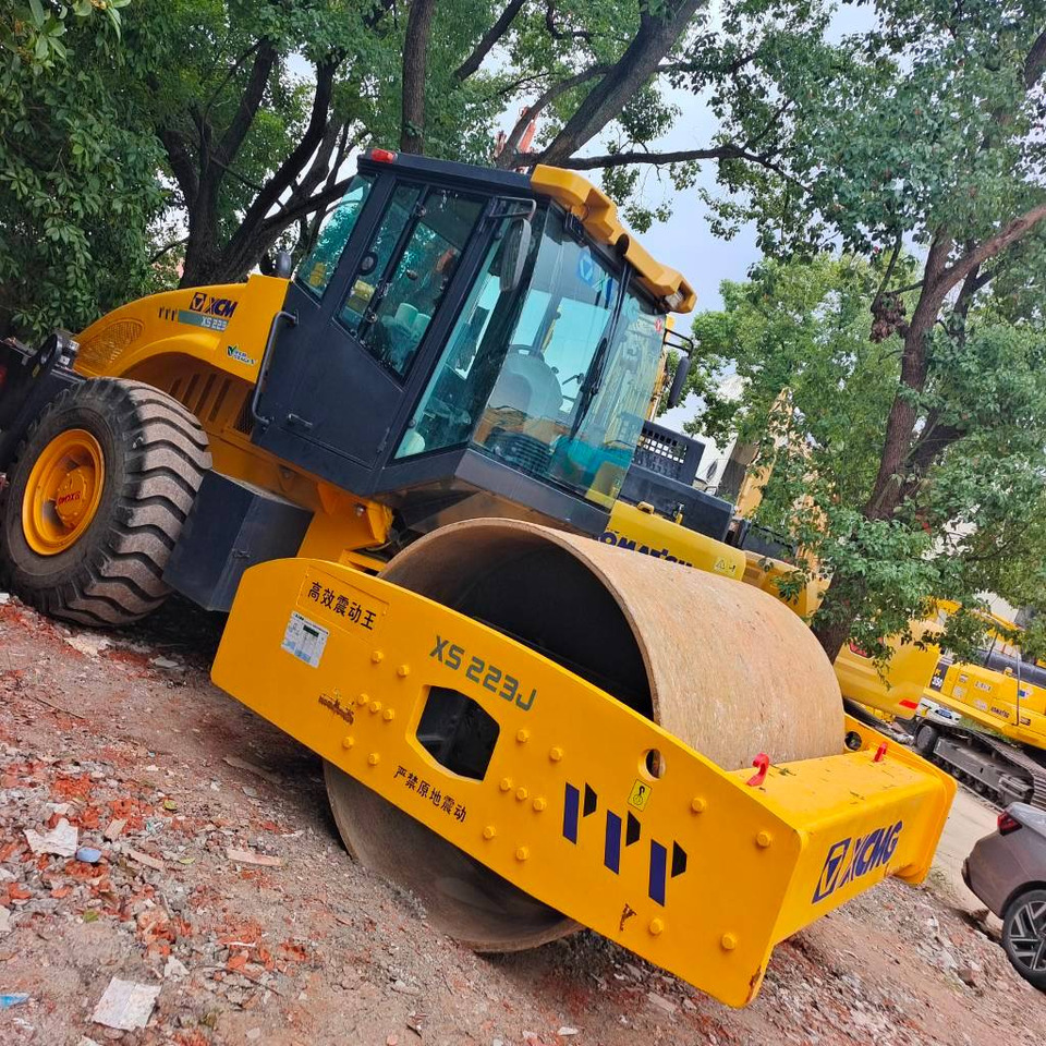 XCMG XS 223 J - Tihendaja: pilt 5 XCMG XS 223 J - Tihendaja: pilt 5