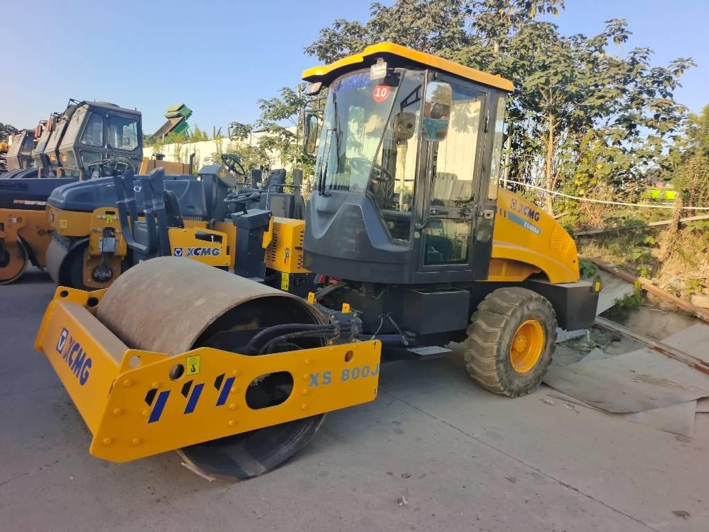 XCMG XS 800J - Tihendaja: pilt 3 XCMG XS 800J - Tihendaja: pilt 3