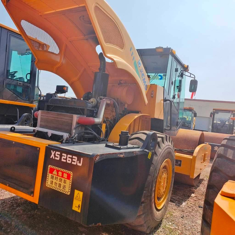 XCMG XS263J - Tihendaja: pilt 3 XCMG XS263J - Tihendaja: pilt 3