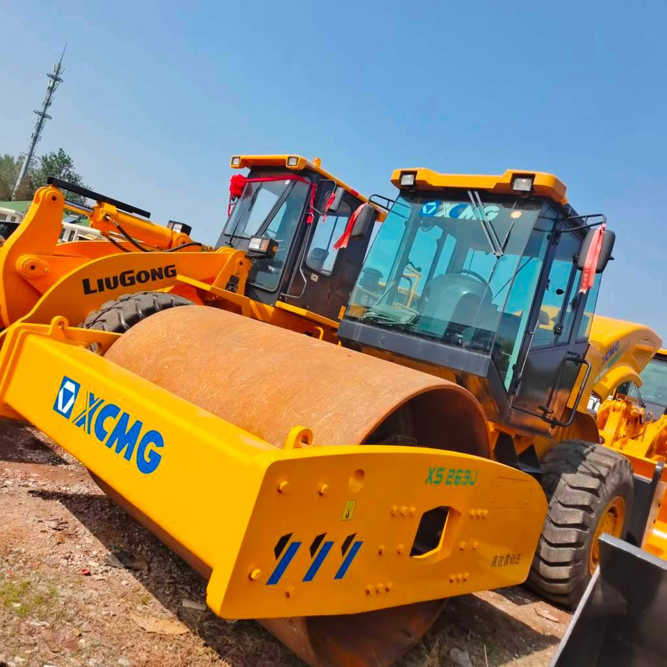 XCMG XS263J - Tihendaja: pilt 1 XCMG XS263J - Tihendaja: pilt 1