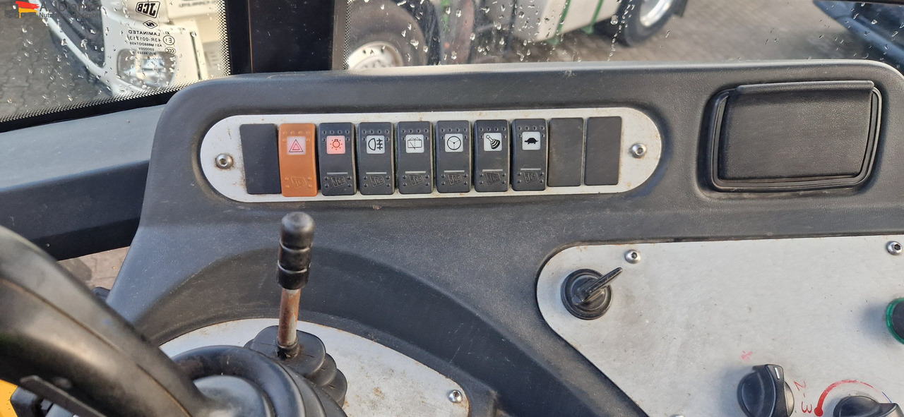 JCB 436Z Hochkippschaufel Wandler neu, Ölpumpe neu - Rataslaadur: pilt 2 JCB 436Z Hochkippschaufel Wandler neu, Ölpumpe neu - Rataslaadur: pilt 2