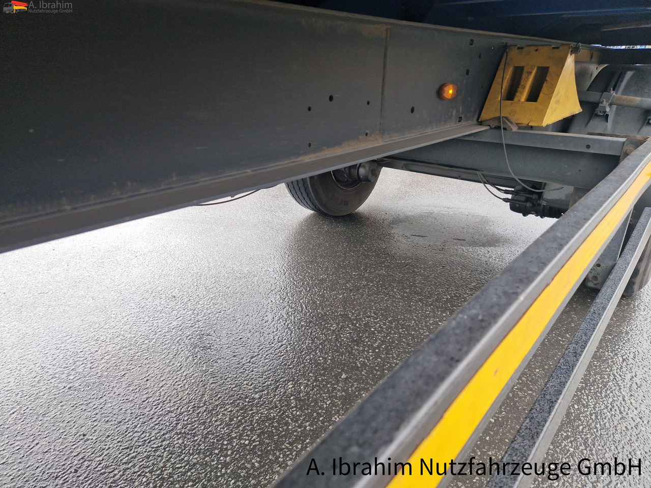 Kögel Aw 18 ohne Brücke - Konteinerveduk/ Tõstuk järelhaagis: pilt 3 Kögel Aw 18 ohne Brücke - Konteinerveduk/ Tõstuk järelhaagis: pilt 3