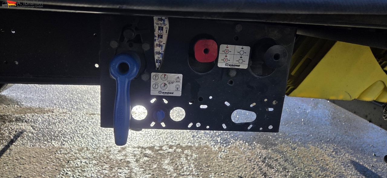 Krone SD Megatrailer Hubdach Liftachse | SAF Achsen - Tentpoolhaagis: pilt 5 Krone SD Megatrailer Hubdach Liftachse | SAF Achsen - Tentpoolhaagis: pilt 5