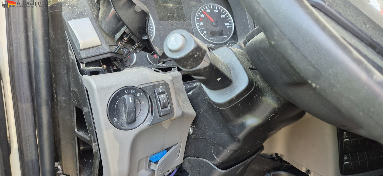 MAN TGL 8.160 4x2 Brotkoffer mit Kühlfach nicht fahrbereit ! nicht rollfähig - Tarbesõiduk külmik: pilt 2 MAN TGL 8.160 4x2 Brotkoffer mit Kühlfach nicht fahrbereit ! nicht rollfähig - Tarbesõiduk külmik: pilt 2