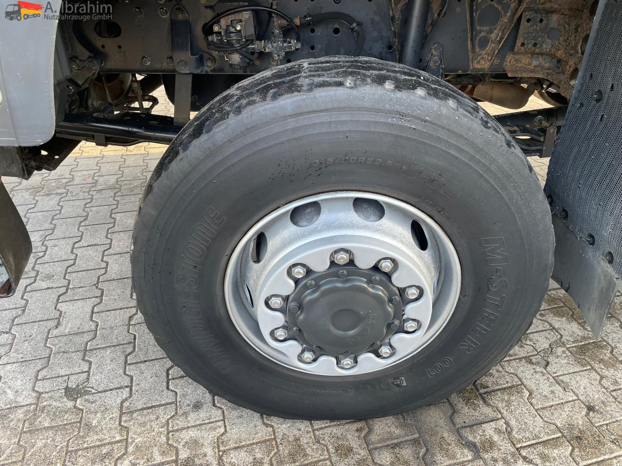 MAN TGS 26.480 Meiller 3 Seiten, Blatt Blatt, 6x6, Schalter ,3 Pedals - Kallurauto: pilt 5 MAN TGS 26.480 Meiller 3 Seiten, Blatt Blatt, 6x6, Schalter ,3 Pedals - Kallurauto: pilt 5