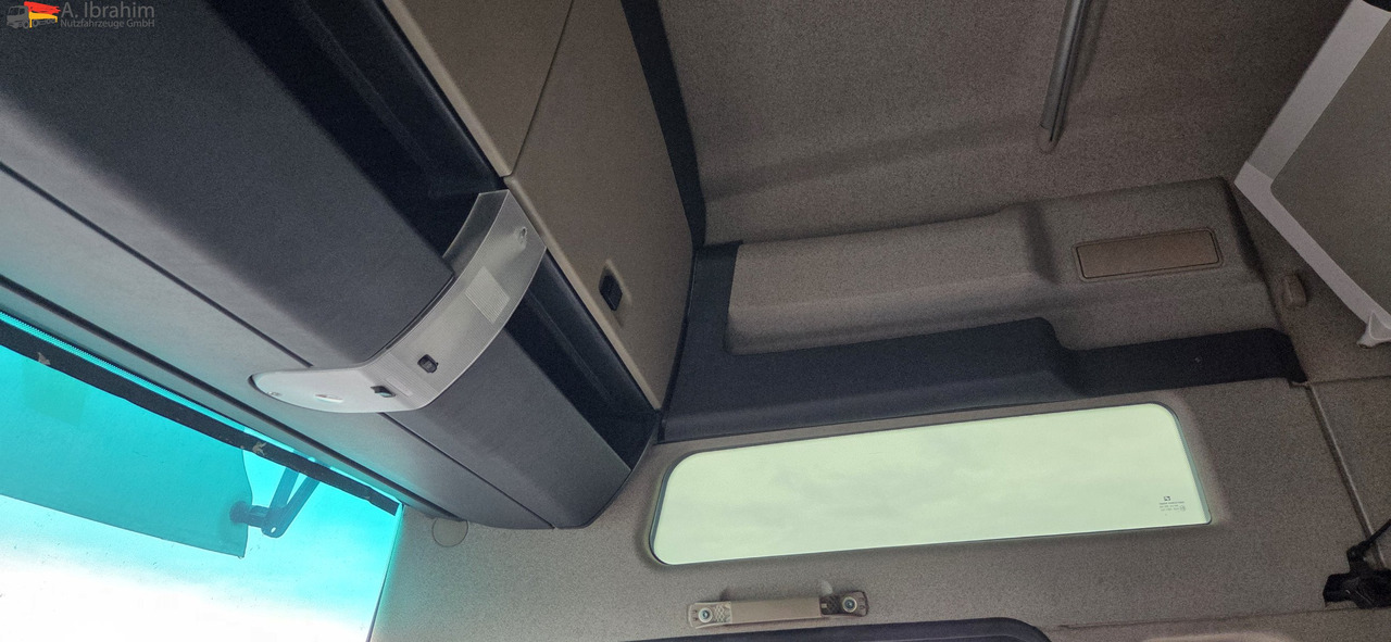 MAN TGX 26.460 6x2 | Lift-Lenkachse | Retarder | Klima | 2 x Vorhanden - Konteinerveduk/ Tõstukiga veoauto: pilt 3 MAN TGX 26.460 6x2 | Lift-Lenkachse | Retarder | Klima | 2 x Vorhanden - Konteinerveduk/ Tõstukiga veoauto: pilt 3