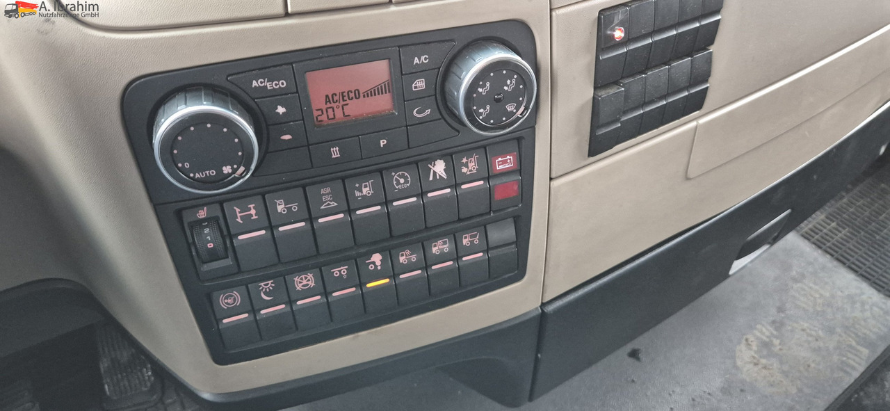 MAN TGX 26.460 Vario-Rahmen deutsches Fahrzeug. ohne Wechselbrücke - Tent veoauto: pilt 2 MAN TGX 26.460 Vario-Rahmen deutsches Fahrzeug. ohne Wechselbrücke - Tent veoauto: pilt 2