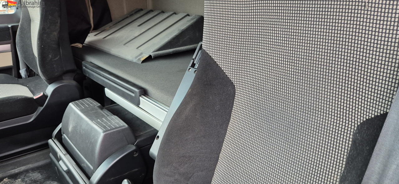 MAN TGX 26.460 Vario-Rahmen deutsches Fahrzeug. ohne Wechselbrücke - Tent veoauto: pilt 3 MAN TGX 26.460 Vario-Rahmen deutsches Fahrzeug. ohne Wechselbrücke - Tent veoauto: pilt 3