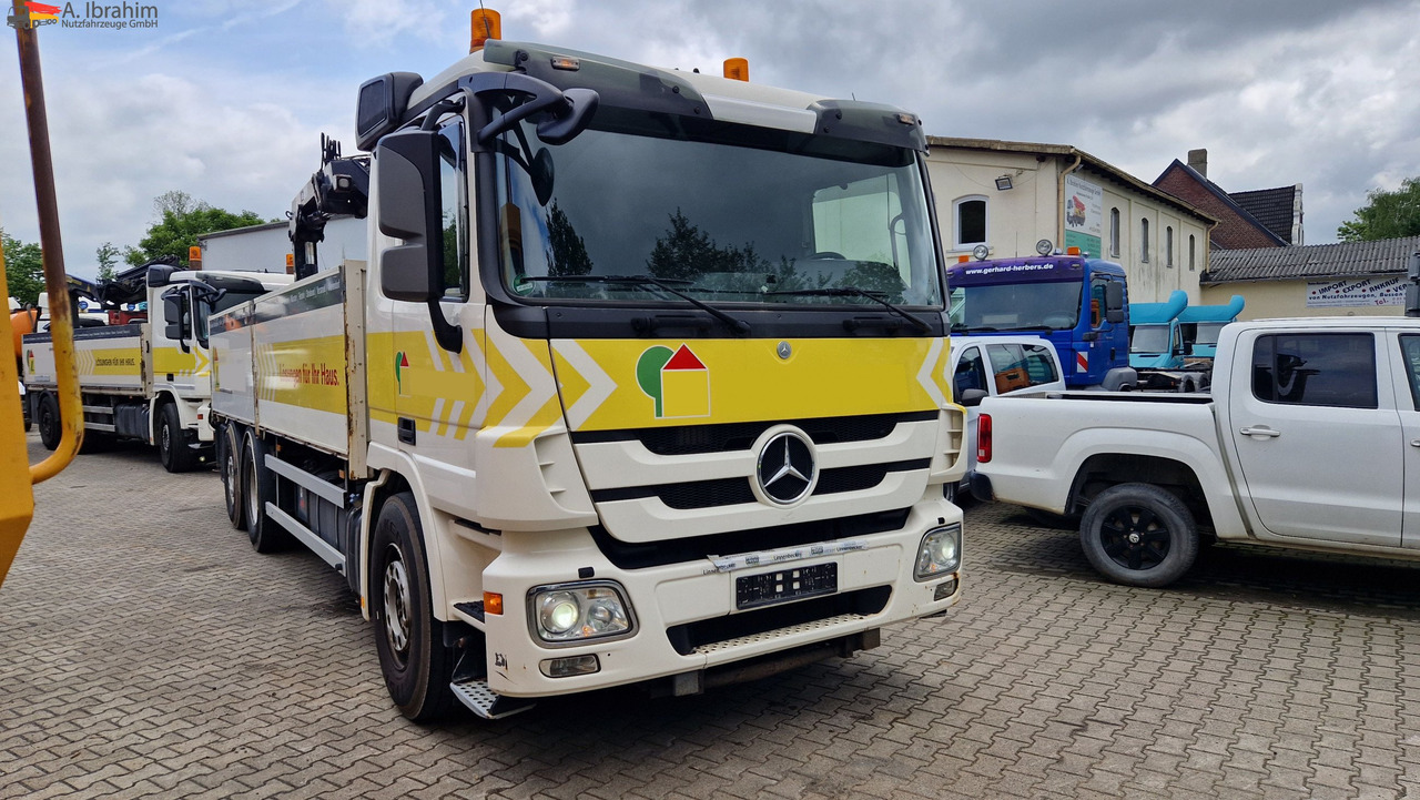 Kraanaga veoauto, Madelveok/ Platvormveok Mercedes-Benz 2541L Baustoff mit HIAB 122, Palettengabel Lift-Lenkachse, mp3: pilt 10