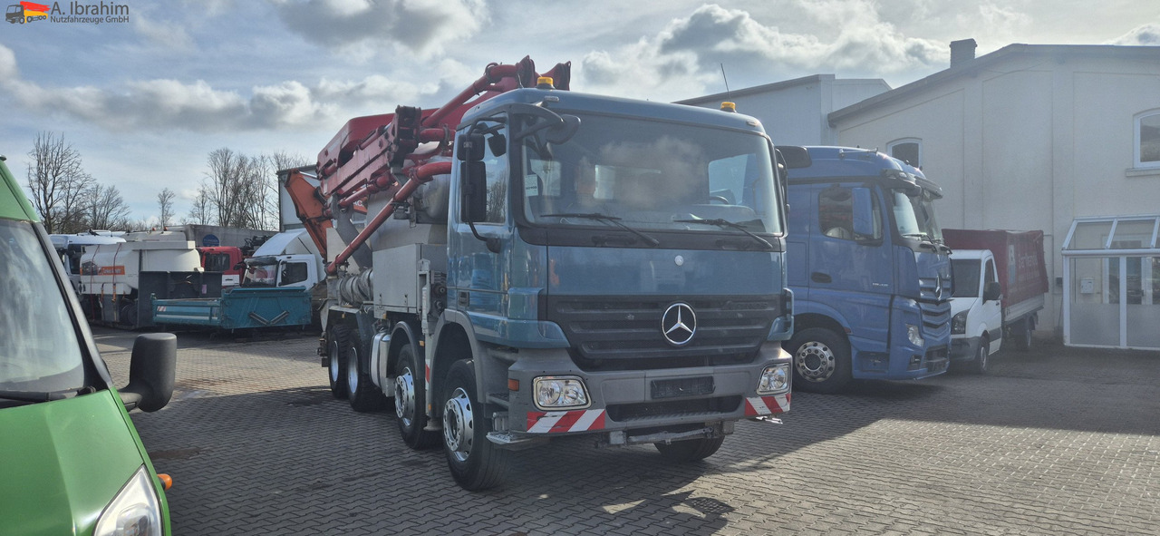 Mercedes-Benz 3241 PM 21-3 Liebherr 7 cbm PUMI Putzmeister Liebherr - Pumi: pilt 1 Mercedes-Benz 3241 PM 21-3 Liebherr 7 cbm PUMI Putzmeister Liebherr - Pumi: pilt 1