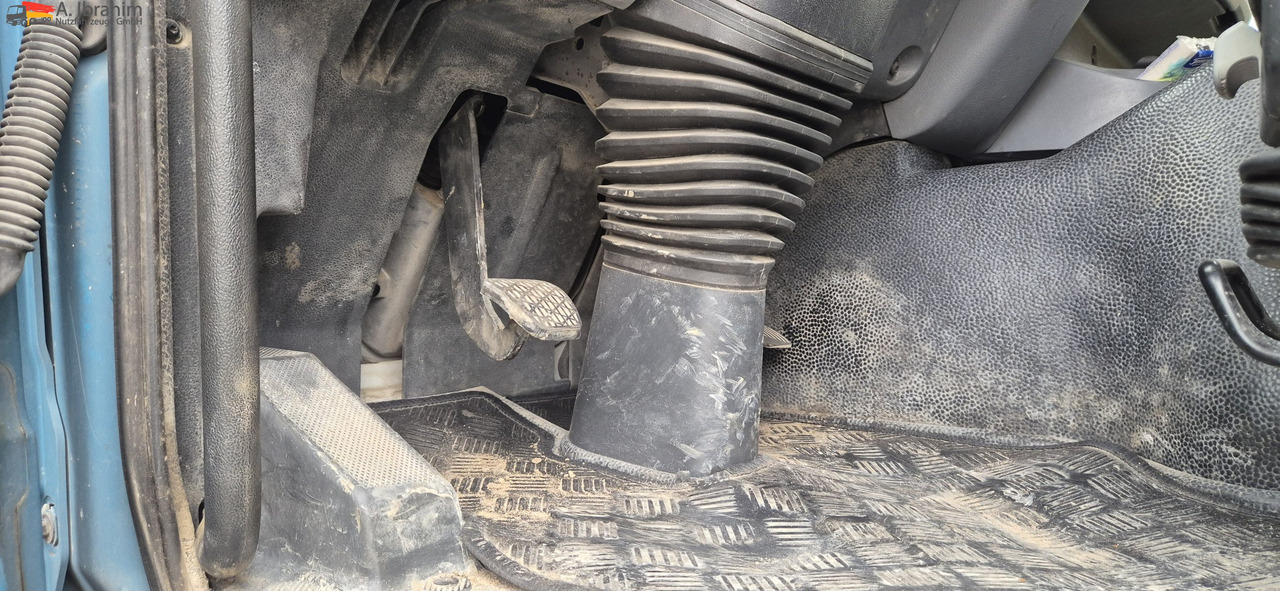 Mercedes-Benz 3241 PM 21-3 Liebherr 7 cbm PUMI Putzmeister Liebherr - Pumi: pilt 4 Mercedes-Benz 3241 PM 21-3 Liebherr 7 cbm PUMI Putzmeister Liebherr - Pumi: pilt 4