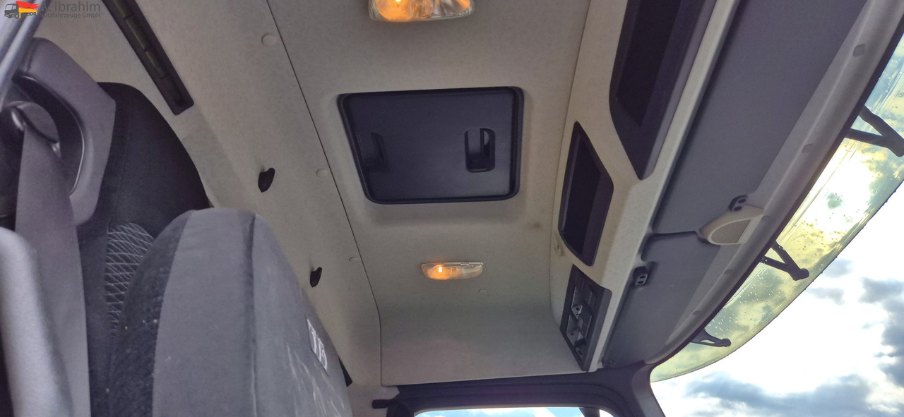 Mercedes-Benz AROCS 4143 8x4 Carnehl Kipper 20 m³ - Kallurauto: pilt 4 Mercedes-Benz AROCS 4143 8x4 Carnehl Kipper 20 m³ - Kallurauto: pilt 4