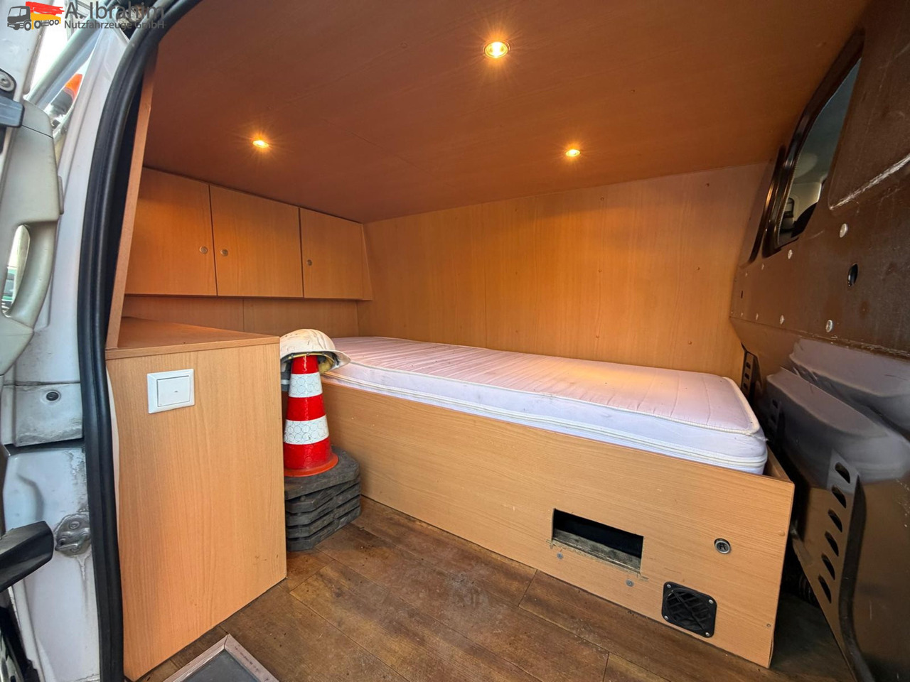 Mercedes-Benz Vito 116 CDI Standheizung | BF 3 | GST Anlage - Toiduauto: pilt 5 Mercedes-Benz Vito 116 CDI Standheizung | BF 3 | GST Anlage - Toiduauto: pilt 5