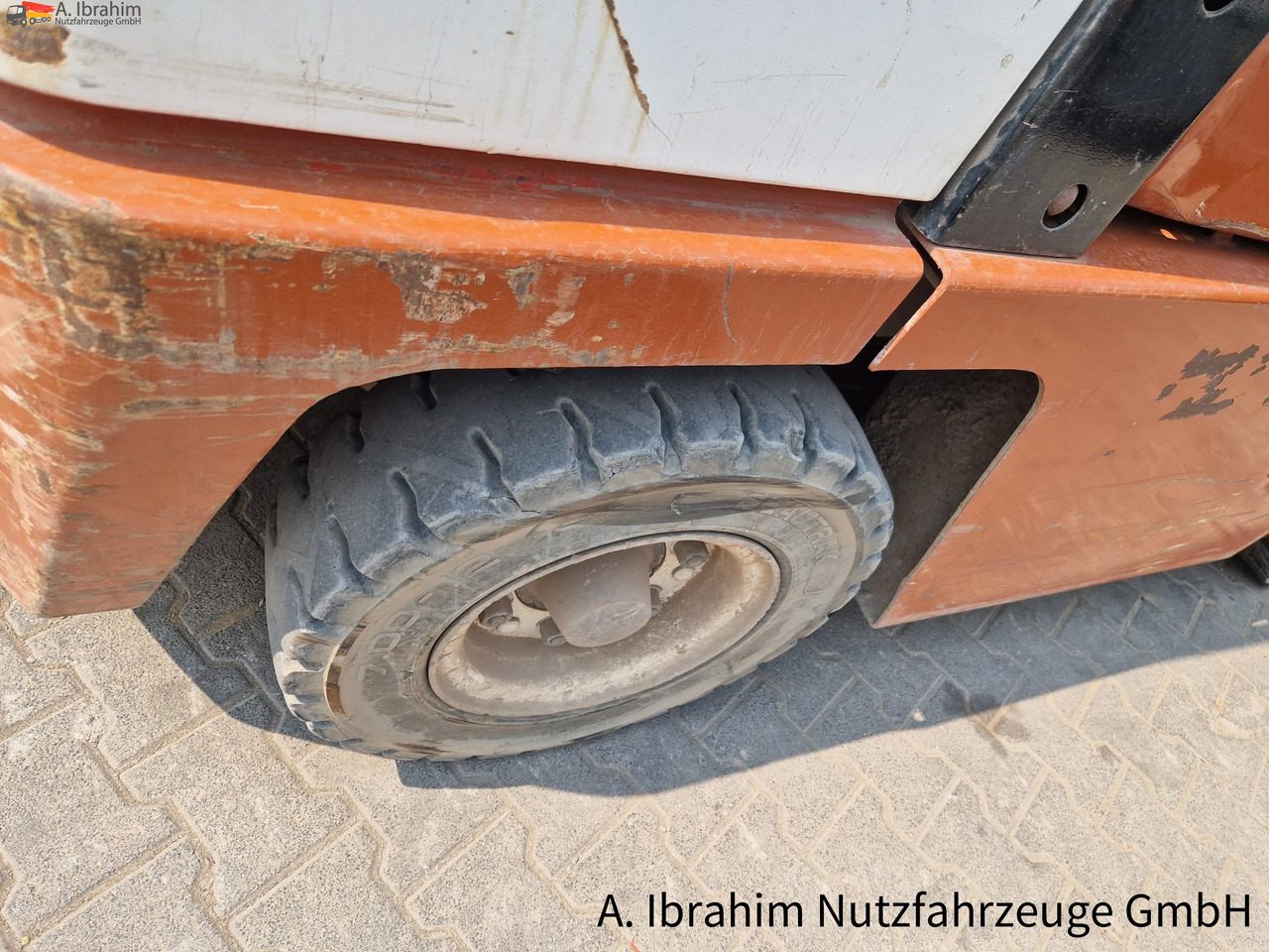 Nissan BF 03-40 4t Stapler - Kahveltõstuk: pilt 3 Nissan BF 03-40 4t Stapler - Kahveltõstuk: pilt 3