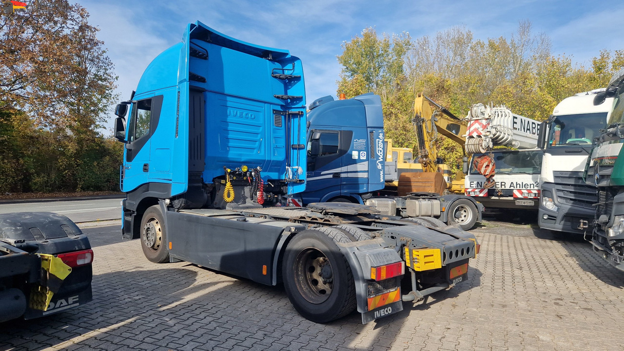 Iveco Stralis 460 Vollspoiler 3x vorhanden - Sadulveok: pilt 3 Iveco Stralis 460 Vollspoiler 3x vorhanden - Sadulveok: pilt 3
