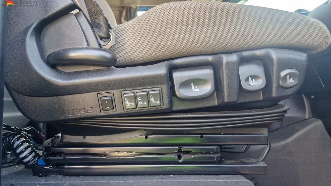 Iveco Stralis 460 Vollspoiler 3x vorhanden - Sadulveok: pilt 4 Iveco Stralis 460 Vollspoiler 3x vorhanden - Sadulveok: pilt 4