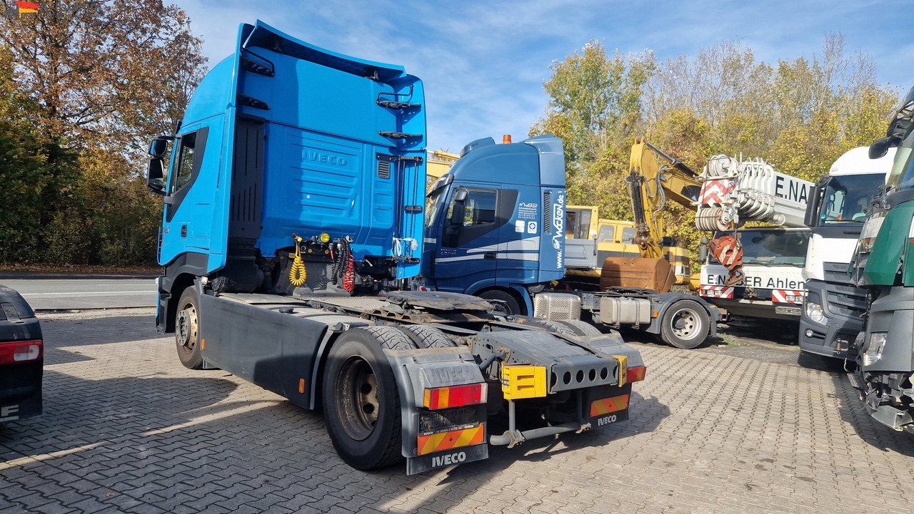 Iveco Stralis 460 Vollspoiler 3x vorhanden - Sadulveok: pilt 2 Iveco Stralis 460 Vollspoiler 3x vorhanden - Sadulveok: pilt 2