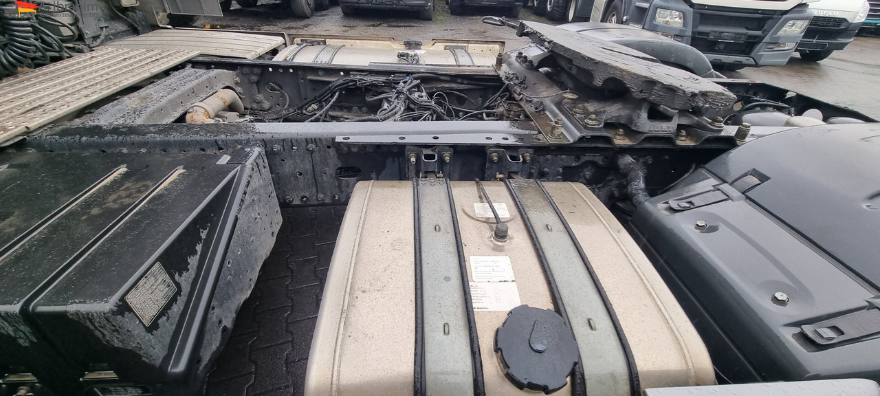 MAN 18.500 TGX Retarder, 2x Tank, Motorschaden !! - Sadulveok: pilt 5 MAN 18.500 TGX Retarder, 2x Tank, Motorschaden !! - Sadulveok: pilt 5