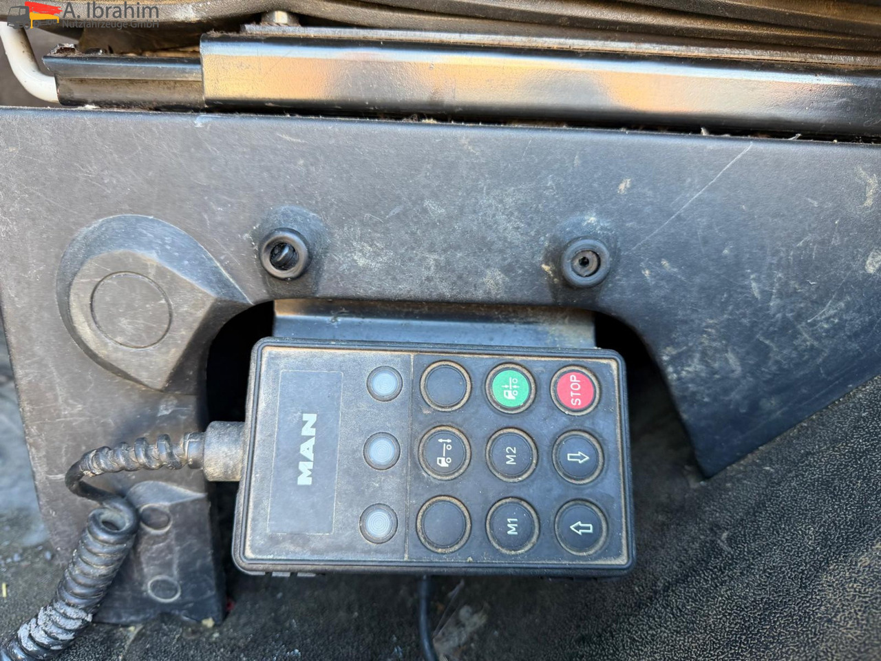 MAN 26.464 6x4 | Retarder | Klima | Schaltgetriebe | 3 Pedals - Sadulveok: pilt 4 MAN 26.464 6x4 | Retarder | Klima | Schaltgetriebe | 3 Pedals - Sadulveok: pilt 4