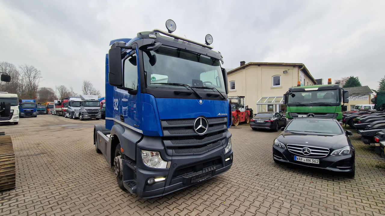 Sadulveok Mercedes-Benz 1840 Klima, Retarder, Kamera deutsches Fahrzeug: pilt 10 Sadulveok Mercedes-Benz 1840 Klima, Retarder, Kamera deutsches Fahrzeug: pilt 10