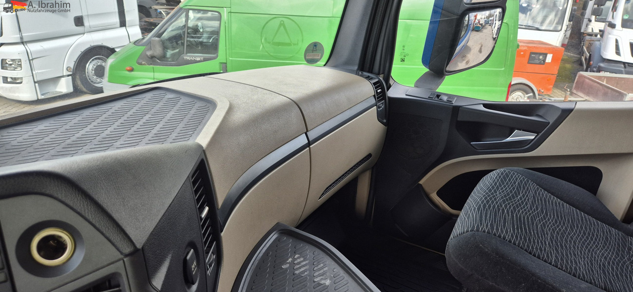 Mercedes-Benz 1843 Klima, Retarder, Topzustand, einsatzbereit - Sadulveok: pilt 2 Mercedes-Benz 1843 Klima, Retarder, Topzustand, einsatzbereit - Sadulveok: pilt 2