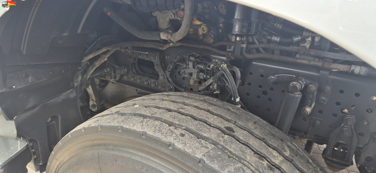 Mercedes-Benz DB 1842H 4x4 Hydrodrive Scheckheft bei Mercedes - Sadulveok: pilt 5 Mercedes-Benz DB 1842H 4x4 Hydrodrive Scheckheft bei Mercedes - Sadulveok: pilt 5