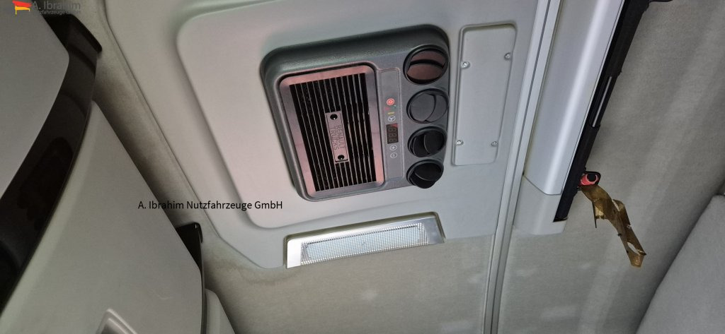 Renault DXI 480 2x Nebenantrieb - Sadulveok: pilt 4 Renault DXI 480 2x Nebenantrieb - Sadulveok: pilt 4