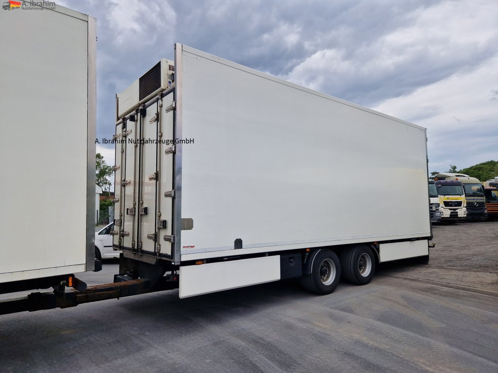 Wellmeyer TK018 Durchlader Frigoblock Zustand sauber, Durchlader, Portaltüren - Külmikjärelhaagis: pilt 1 Wellmeyer TK018 Durchlader Frigoblock Zustand sauber, Durchlader, Portaltüren - Külmikjärelhaagis: pilt 1