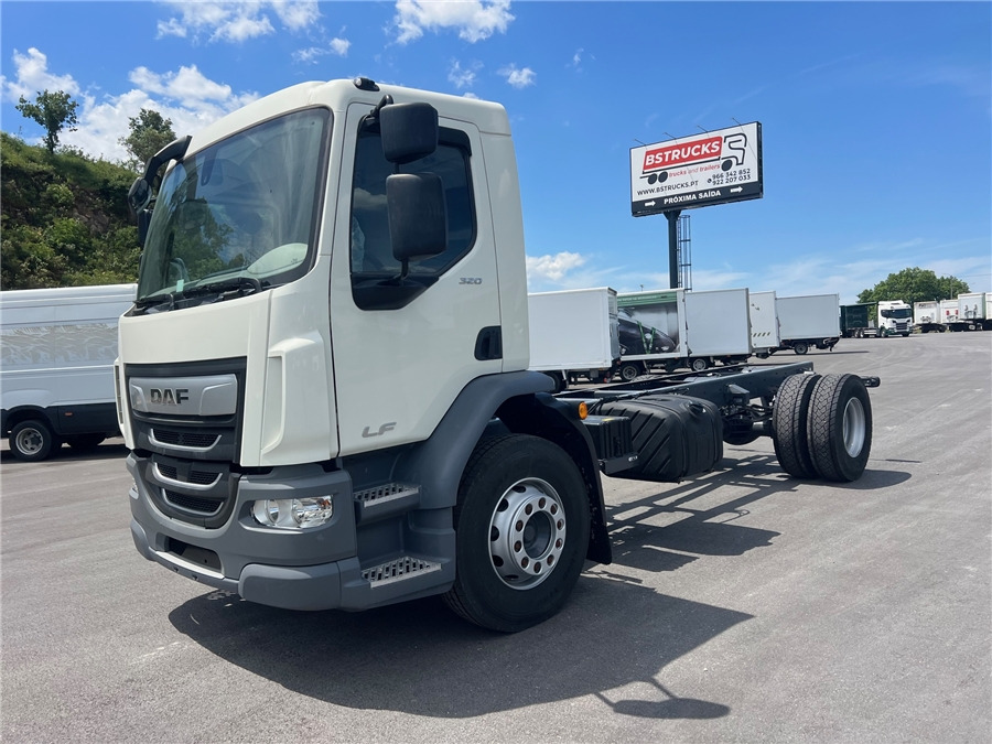 DAF LF320 NEW/ONLY COC - Kabiinišassiiga veoauto: pilt 1 DAF LF320 NEW/ONLY COC - Kabiinišassiiga veoauto: pilt 1
