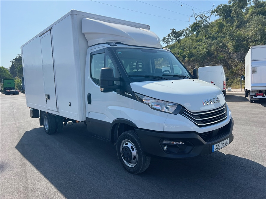 Iveco 35C16HA8 - Kasti veoauto: pilt 3 Iveco 35C16HA8 - Kasti veoauto: pilt 3