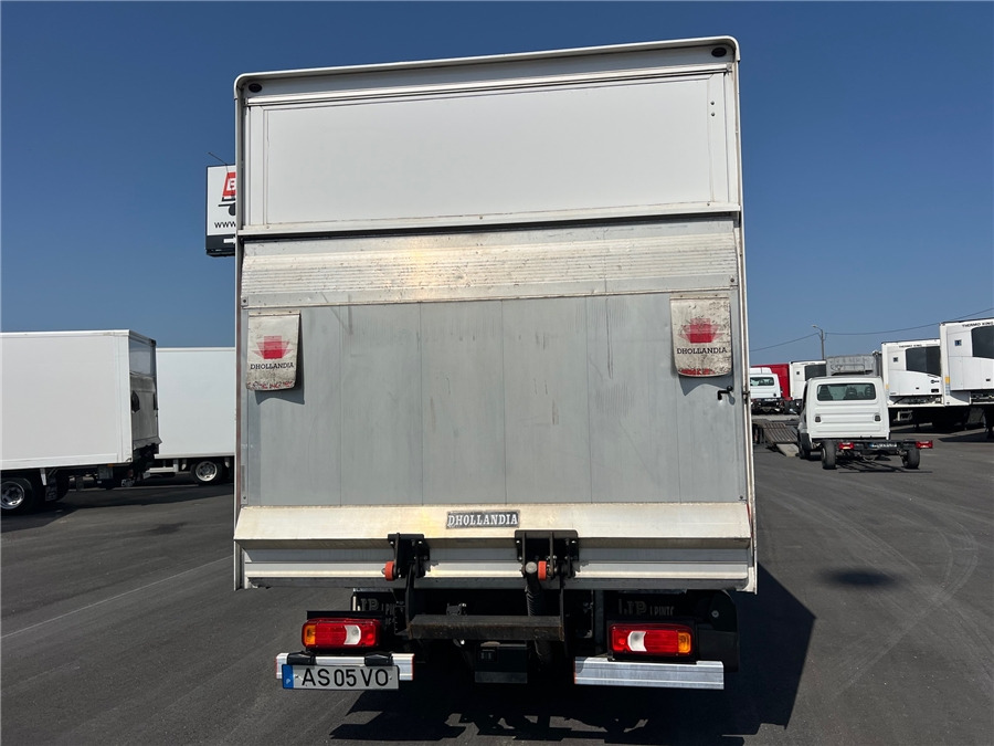 Iveco 35C16HA8 - Kasti veoauto: pilt 5 Iveco 35C16HA8 - Kasti veoauto: pilt 5
