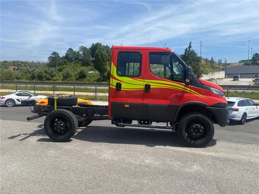 Kabiinišassiiga veoauto Iveco 70-S180 4X4: pilt 7