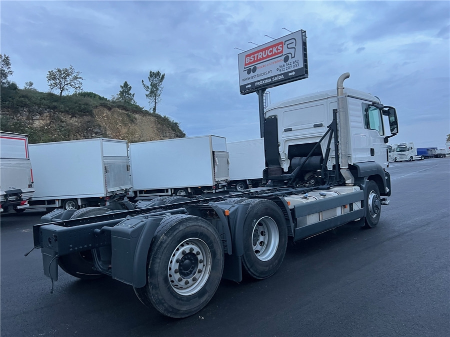 MAN TGS 28.360 BL E5 - Kabiinišassiiga veoauto: pilt 4 MAN TGS 28.360 BL E5 - Kabiinišassiiga veoauto: pilt 4