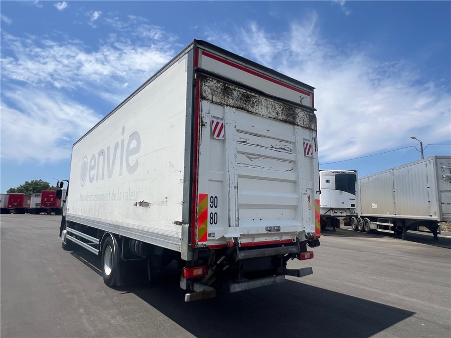 Renault D 19 - Isotermiline furgoon: pilt 5 Renault D 19 - Isotermiline furgoon: pilt 5