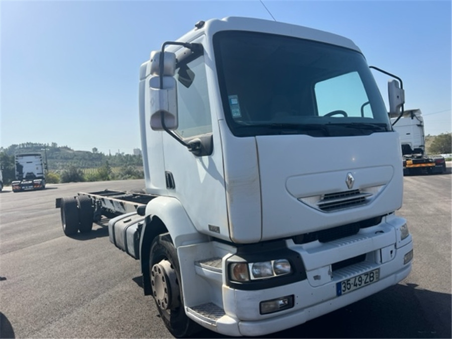 Renault HM 270.18 - Kabiinišassiiga veoauto: pilt 2 Renault HM 270.18 - Kabiinišassiiga veoauto: pilt 2
