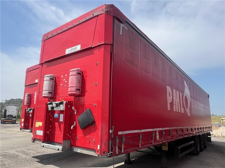 SCHMITZ CARGOBULL SCB-S3T TETO ELEVAR - Tentpoolhaagis: pilt 1 SCHMITZ CARGOBULL SCB-S3T TETO ELEVAR - Tentpoolhaagis: pilt 1