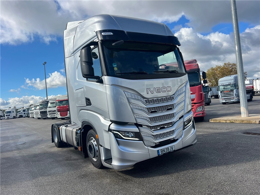 Iveco S-WAY 500 - Sadulveok: pilt 3 Iveco S-WAY 500 - Sadulveok: pilt 3