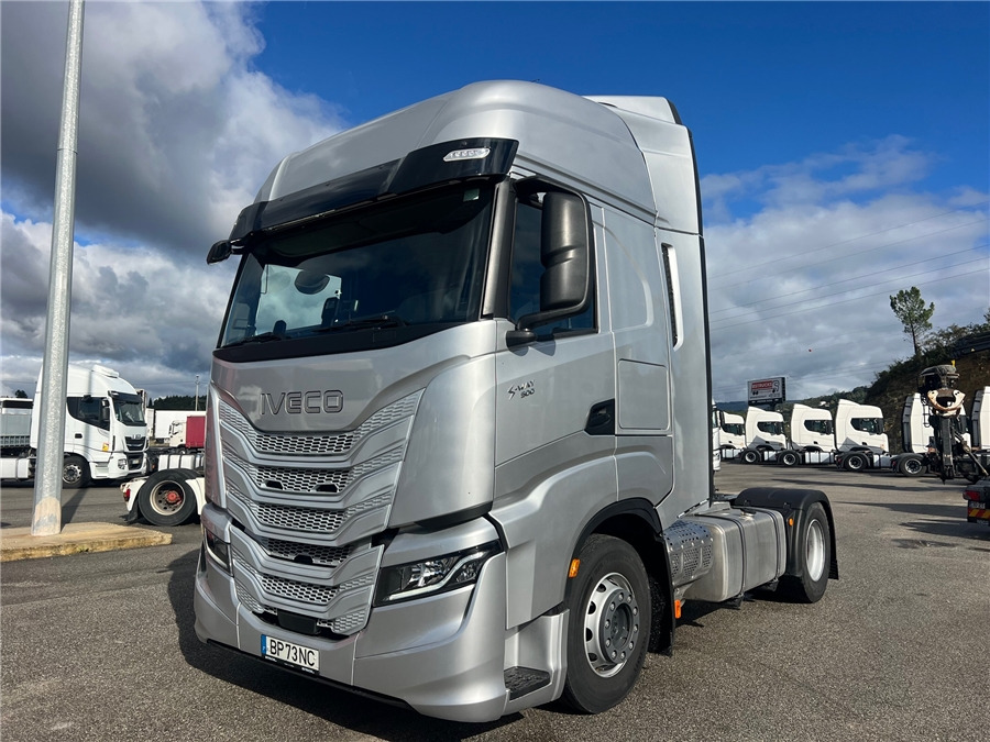 Iveco S-WAY 500 - Sadulveok: pilt 1 Iveco S-WAY 500 - Sadulveok: pilt 1