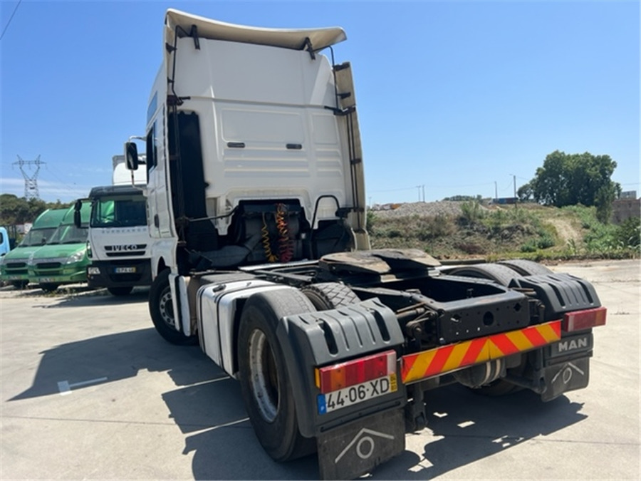 MAN TGA18.460 - Sadulveok: pilt 4 MAN TGA18.460 - Sadulveok: pilt 4