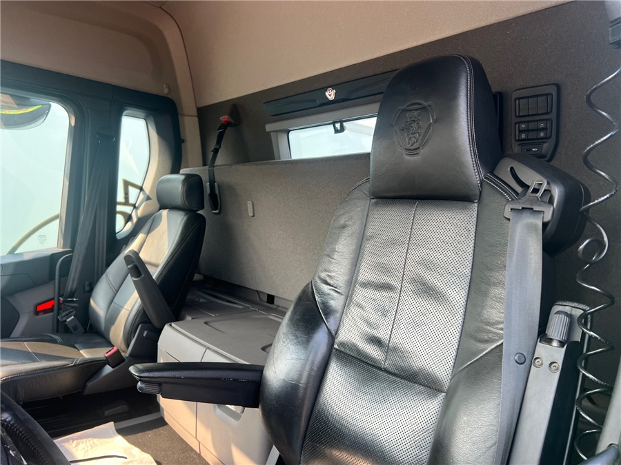 Kabiinišassiiga veoauto Scania R650: pilt 18