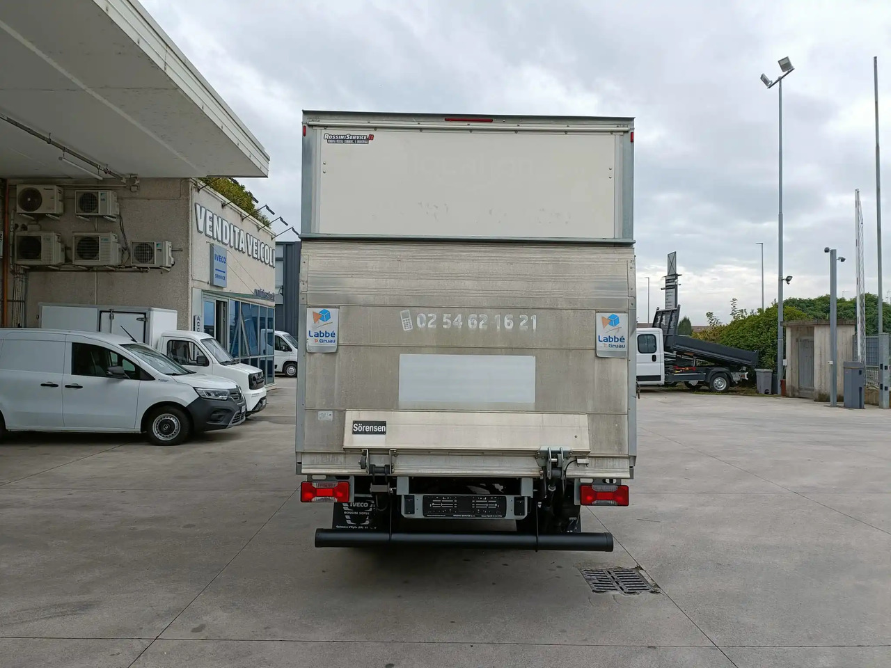 IVECO DAILY 35C16 3.0 - Tarbesõiduk furgoon: pilt 5 IVECO DAILY 35C16 3.0 - Tarbesõiduk furgoon: pilt 5