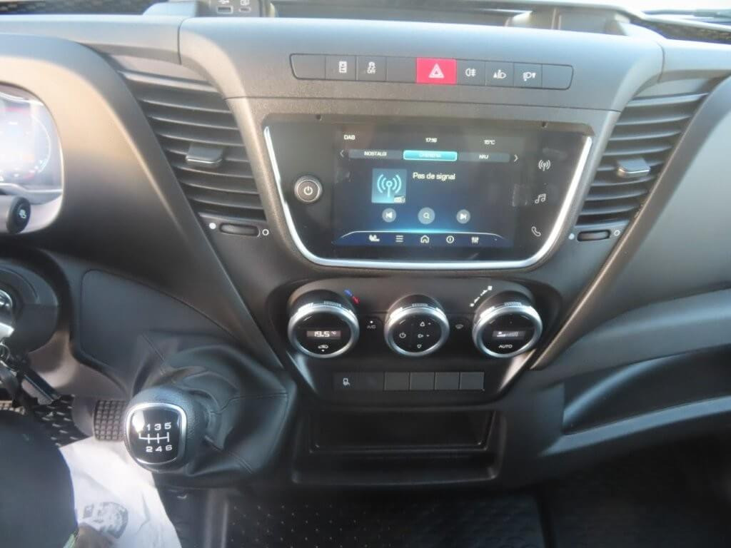 IVECO DAILY 35C16 3000 cc KM 0 - Tarbesõiduk furgoon: pilt 3 IVECO DAILY 35C16 3000 cc KM 0 - Tarbesõiduk furgoon: pilt 3