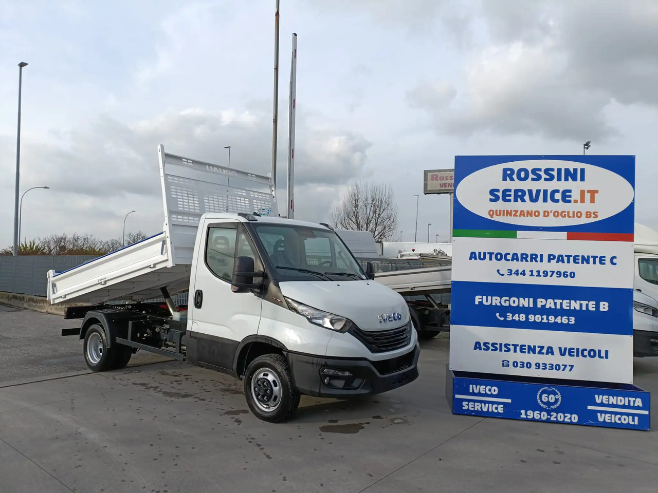 IVECO DAILY 35C16 MOD. 2025 RIBALTABILE TRILATERALE - Tarbesõiduk kallur: pilt 1 IVECO DAILY 35C16 MOD. 2025 RIBALTABILE TRILATERALE - Tarbesõiduk kallur: pilt 1