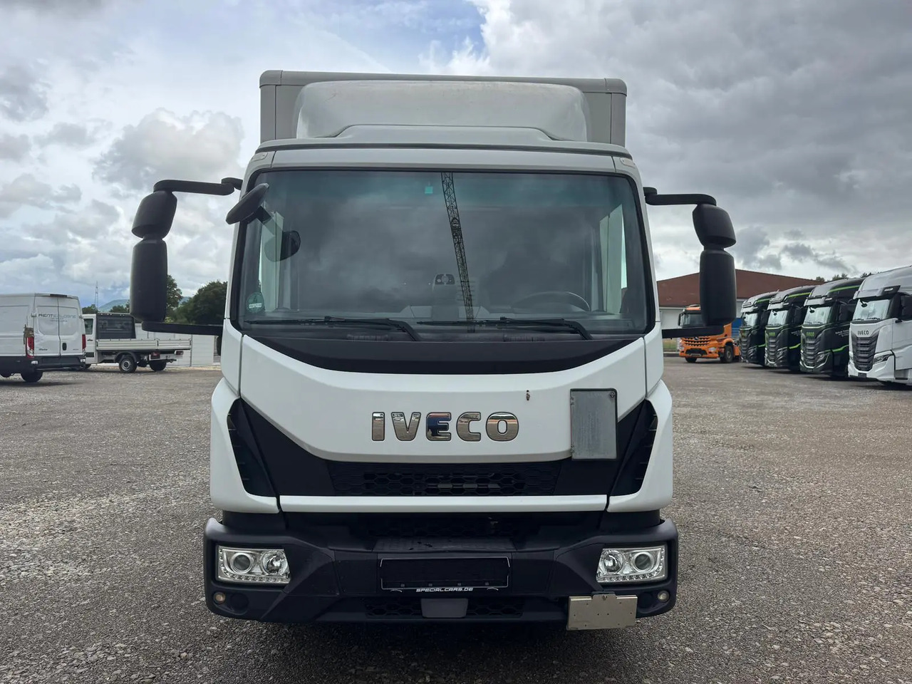 IVECO EUROCARGO 75E19P - Kasti veoauto: pilt 2 IVECO EUROCARGO 75E19P - Kasti veoauto: pilt 2