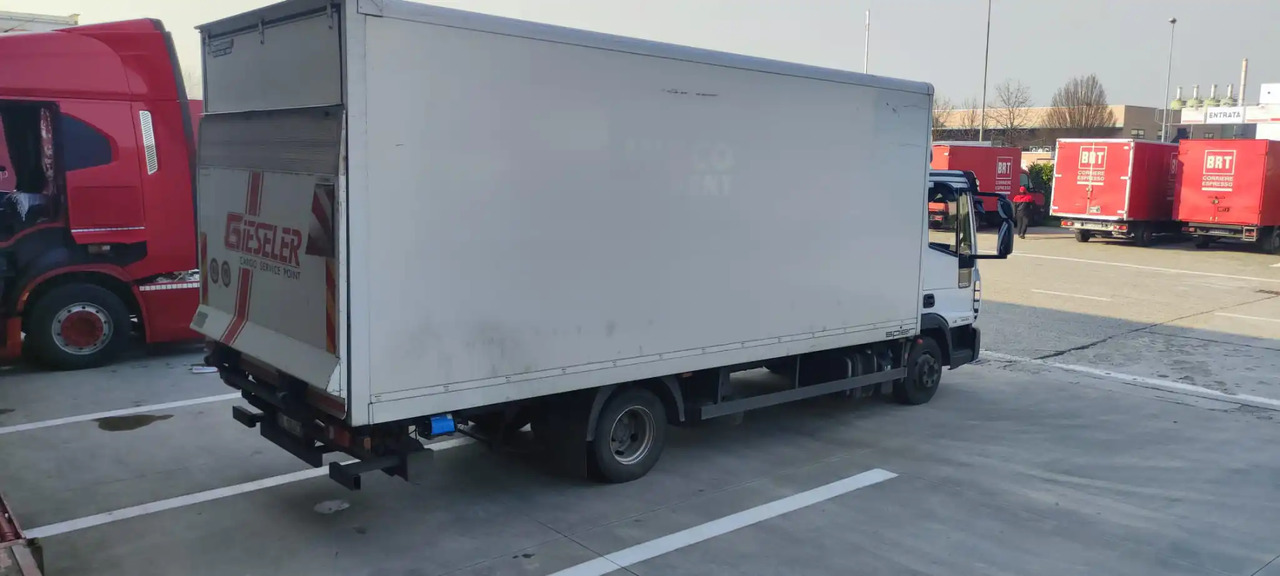 IVECO EUROCARGO 75E21 - Kasti veoauto: pilt 2 IVECO EUROCARGO 75E21 - Kasti veoauto: pilt 2