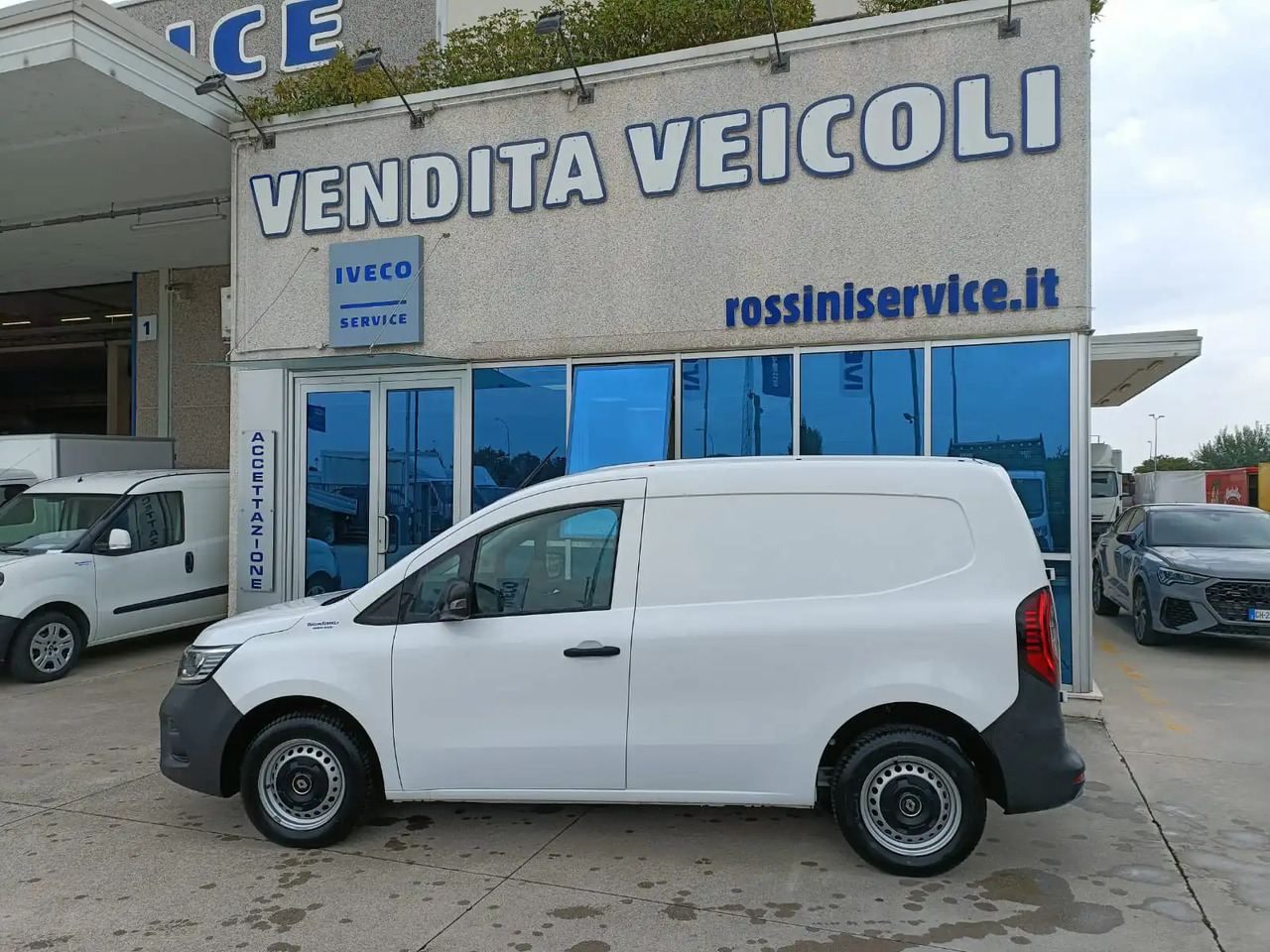 RENAULT KANGOO EV45 – 100% ELETTRICO - Kaubik, Elektrikaubik: pilt 4 RENAULT KANGOO EV45 – 100% ELETTRICO - Kaubik, Elektrikaubik: pilt 4